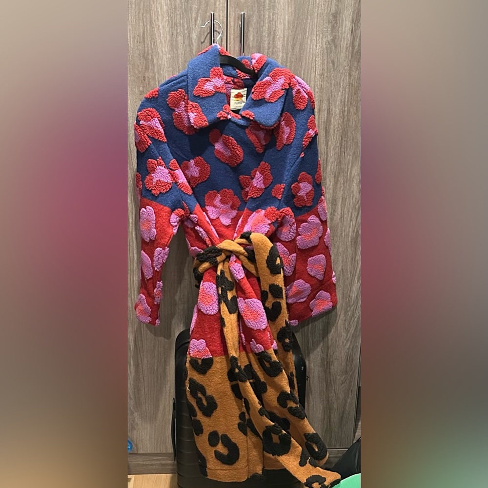 Brand New with Tags - Farm Rio Mixed Leopards Fleece Coat Size Medium